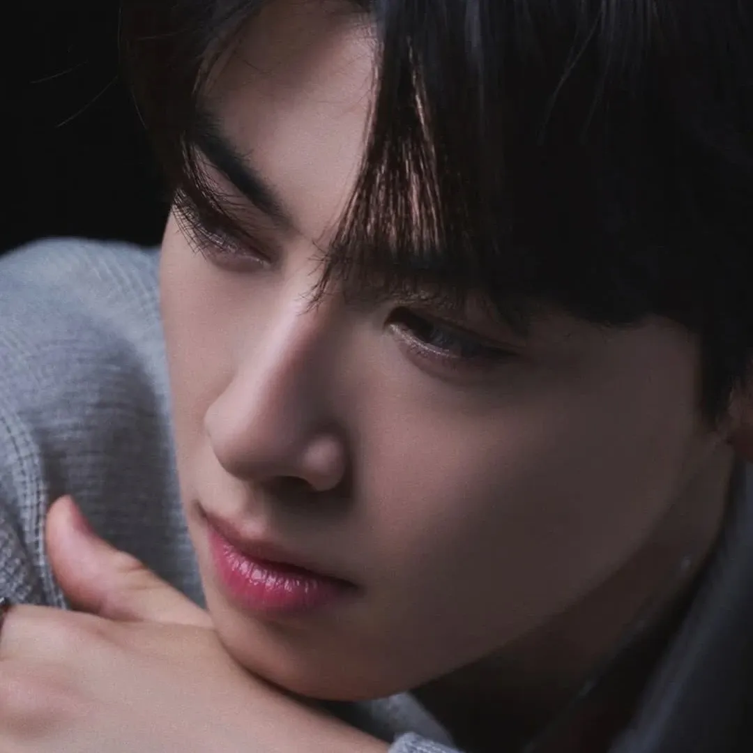 Latest photo of Eunwoo (ASTRO)