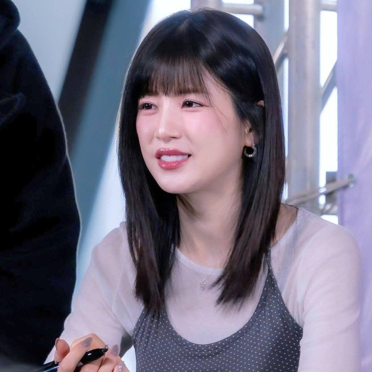 A moment captured by Park Chorong (Apink)'s fan