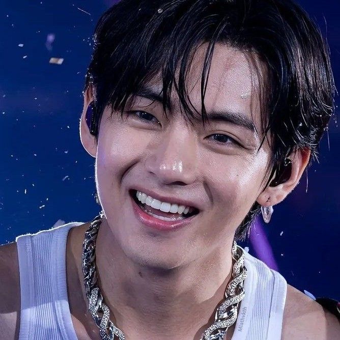 Momen yang diabadikan oleh penggemar V (BTS)