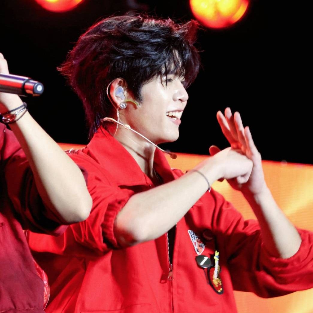 Behind-the-scenes cut of DORN (NexT1DE)