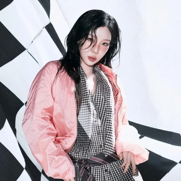 Popular profile picture of Taeyeon (Girls' Generation) loved by fans