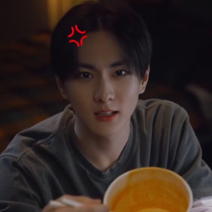 Behind-the-scenes cut of Jungwon (ENHYPEN)