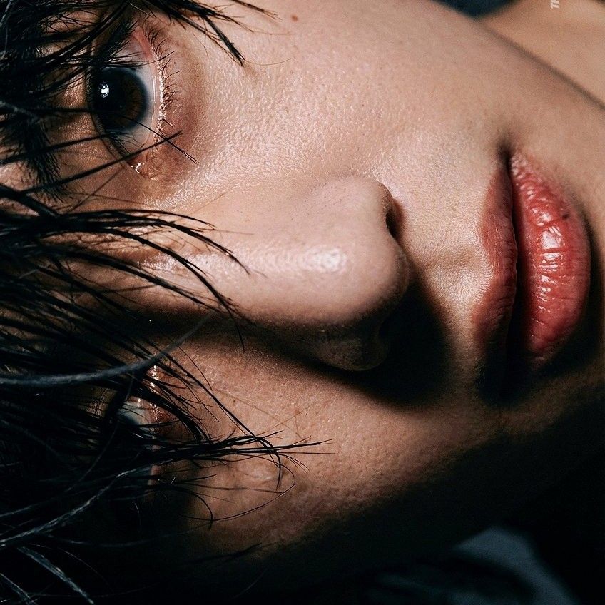 뷔 (방탄소년단)의 비하인드 컷