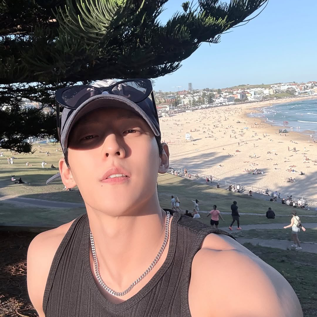 Recent activity shot of Lee Minhyuk (BTOB)