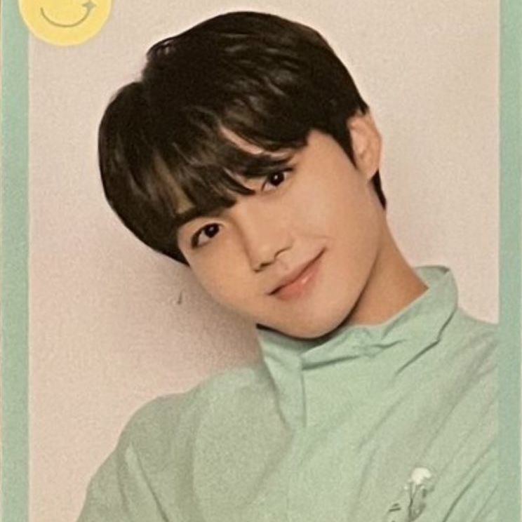 Recent activity shot of Doyoung (TREASURE)