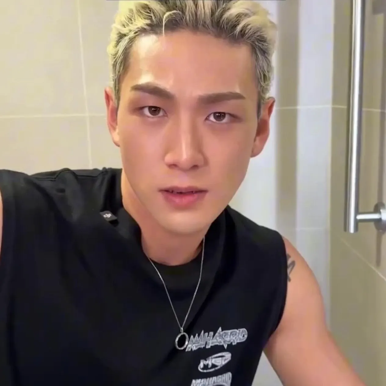 Latest photo of Baekho