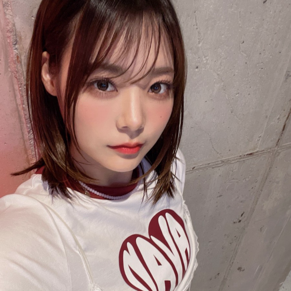 Behind-the-scenes cut of Siyeon (QWER)