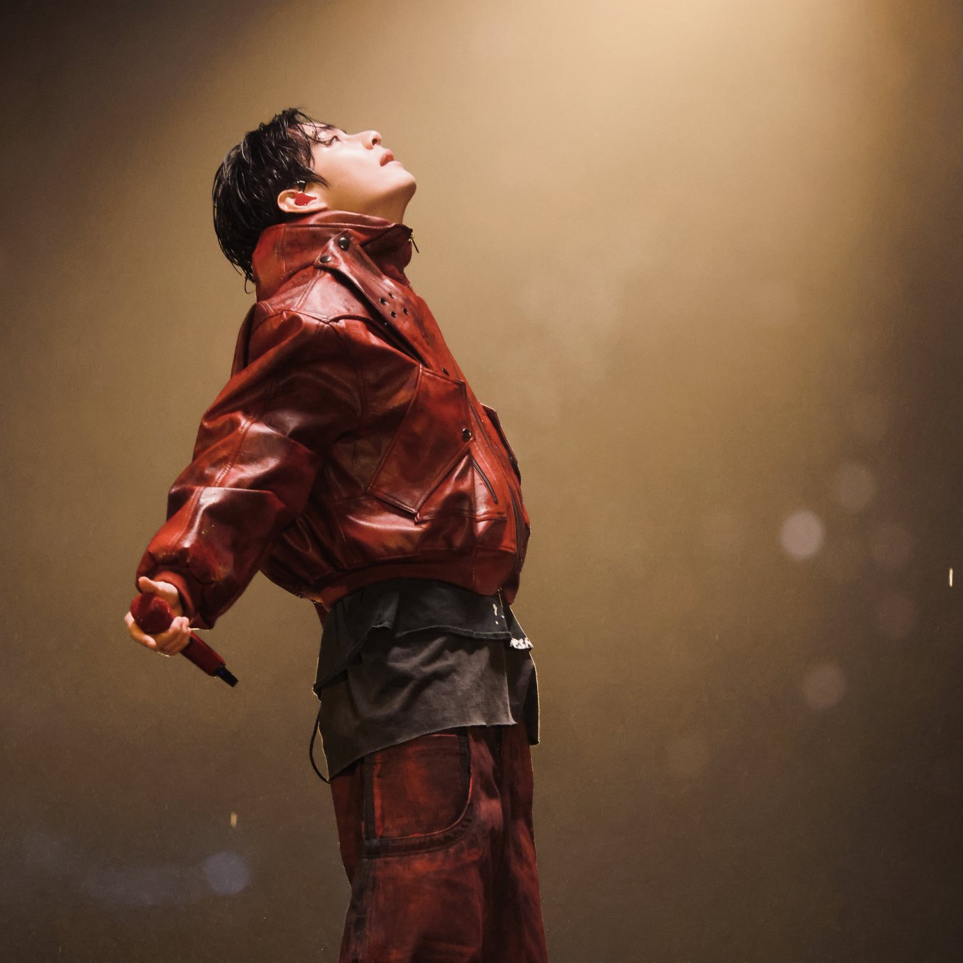 Momen yang diabadikan oleh penggemar V (BTS)