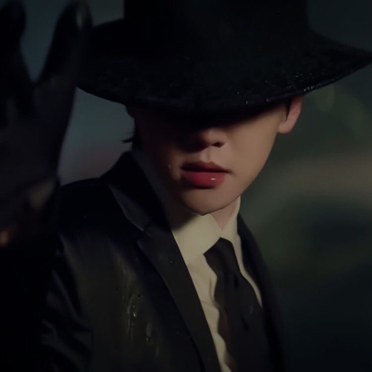 백현 (EXO)의 비하인드 컷