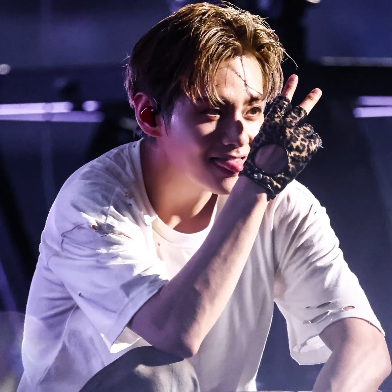 A moment captured by V (BTS)'s fan