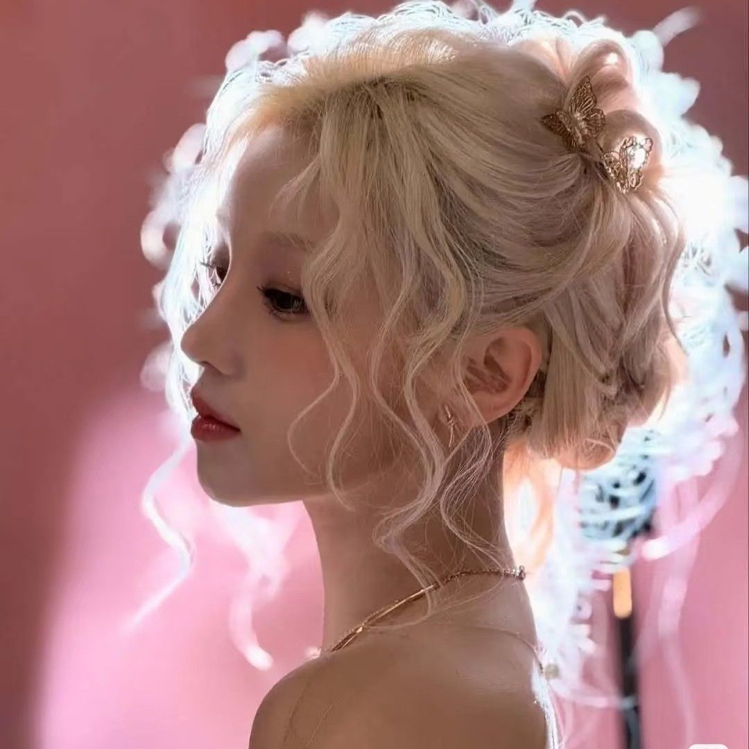 Momen yang diabadikan oleh penggemar Yuqi (i-dle)