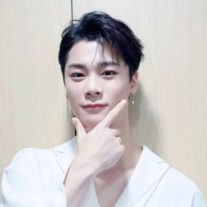Behind-the-scenes cut of Moonbin (ASTRO)