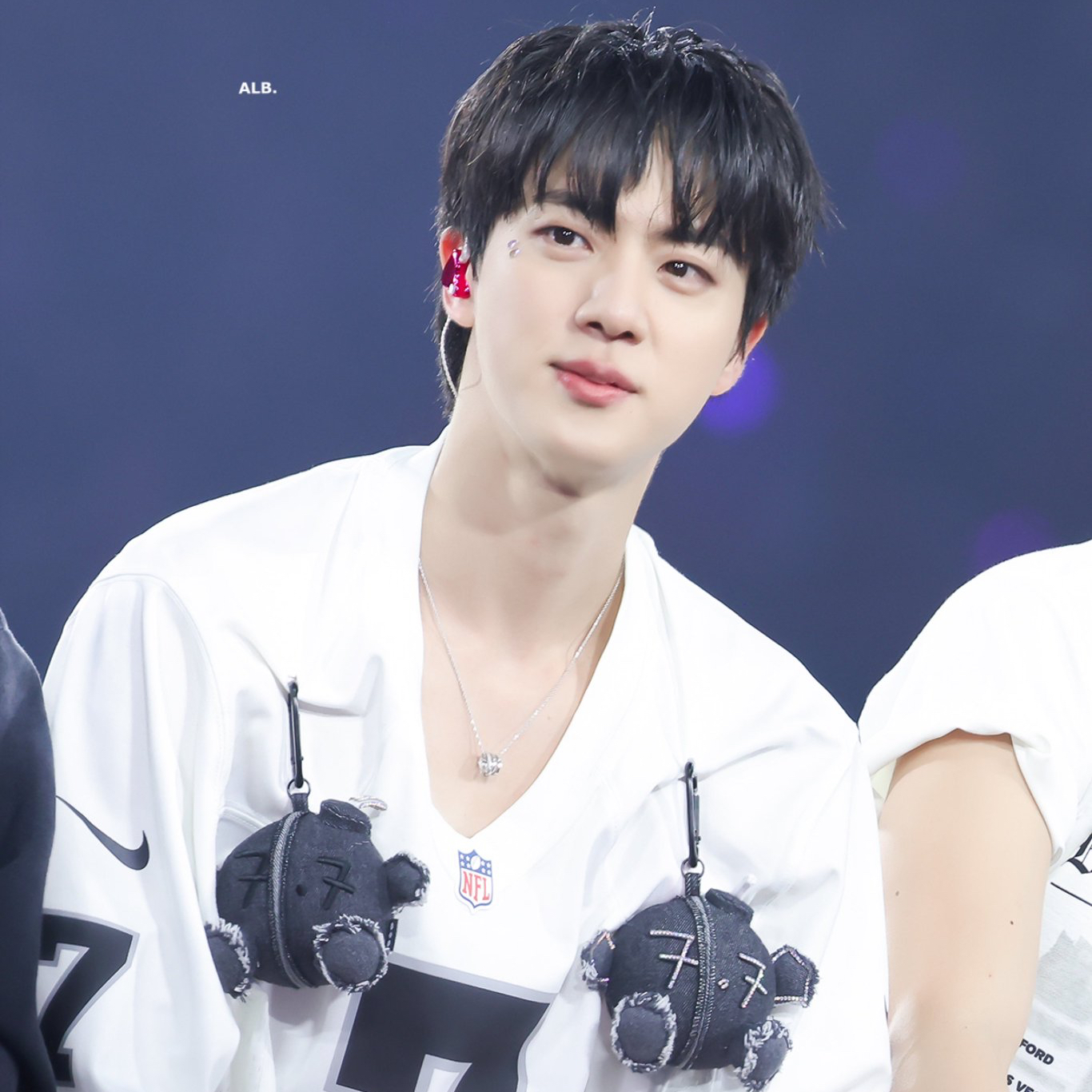 Behind-the-scenes cut of Jin (BTS)