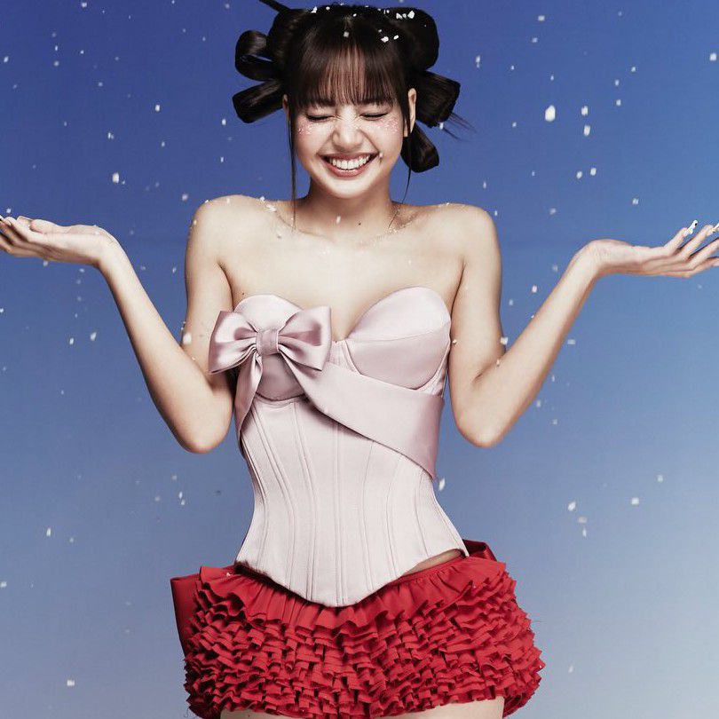 리사 (BLACKPINK)의 최신 사진