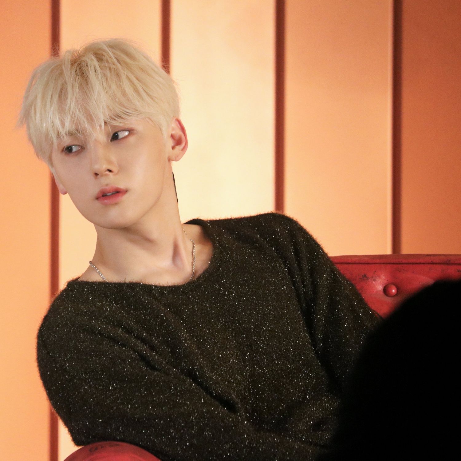 黃旼炫的最新活动照片