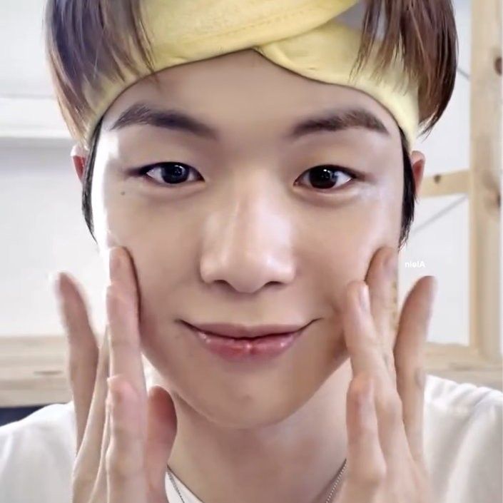 姜丹尼尔的最新活动照片