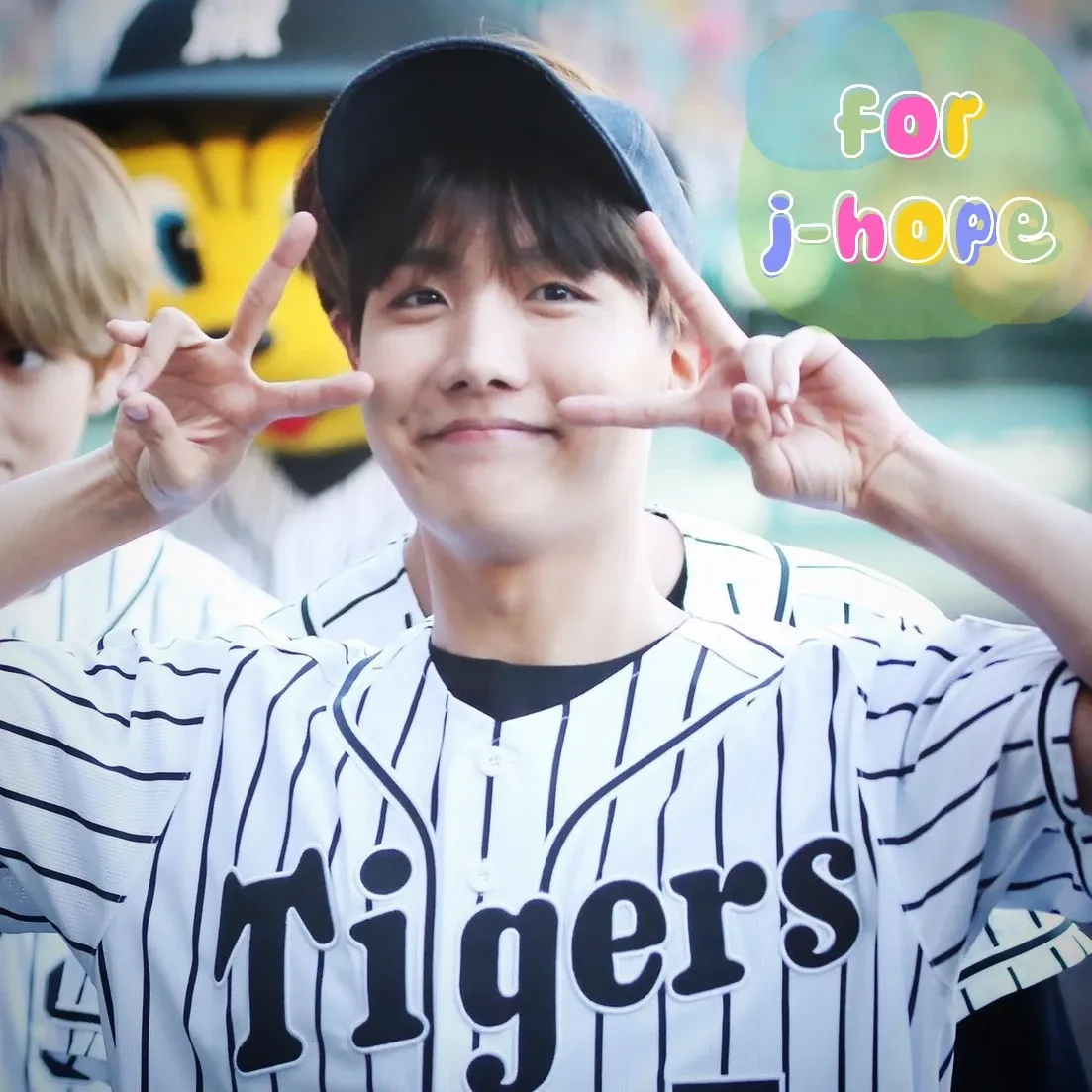 J-hope (防彈少年團)的最新活動照片
