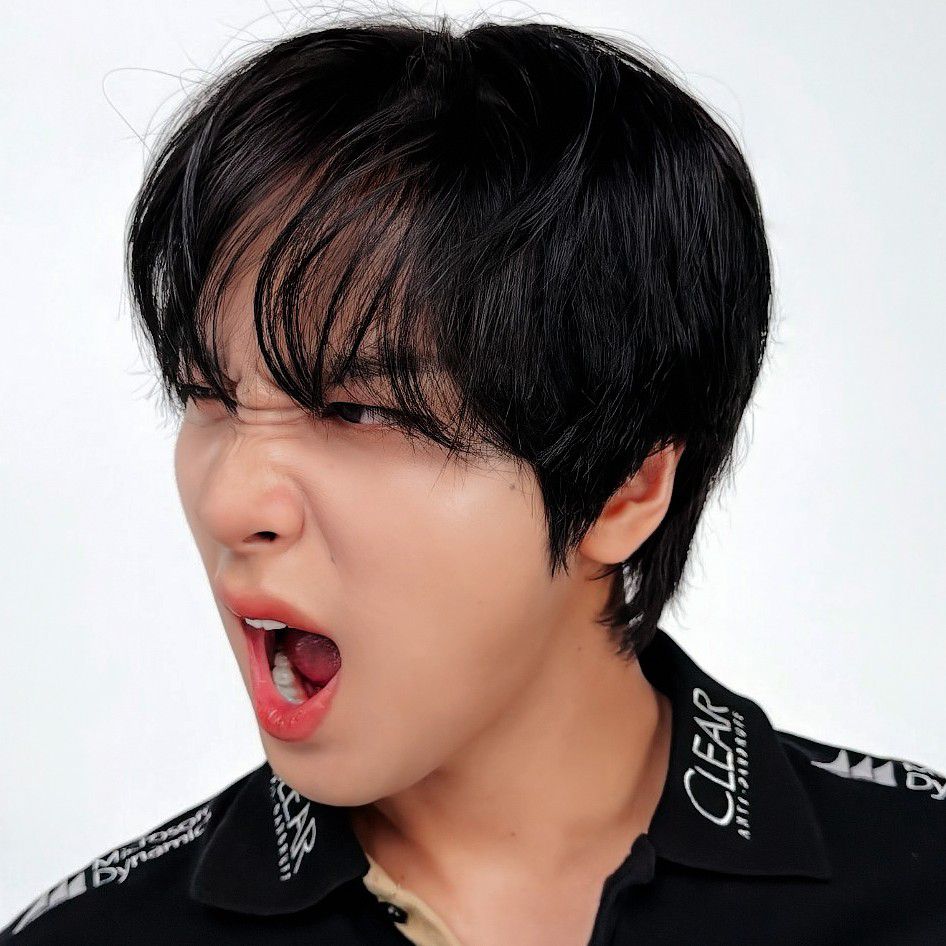 Behind-the-scenes cut of Haechan (NCT 127, NCT DREAM)