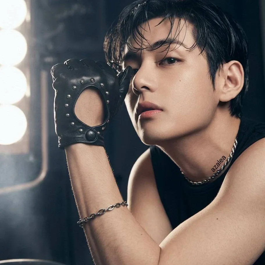 V (BTS)の最近の活動写真