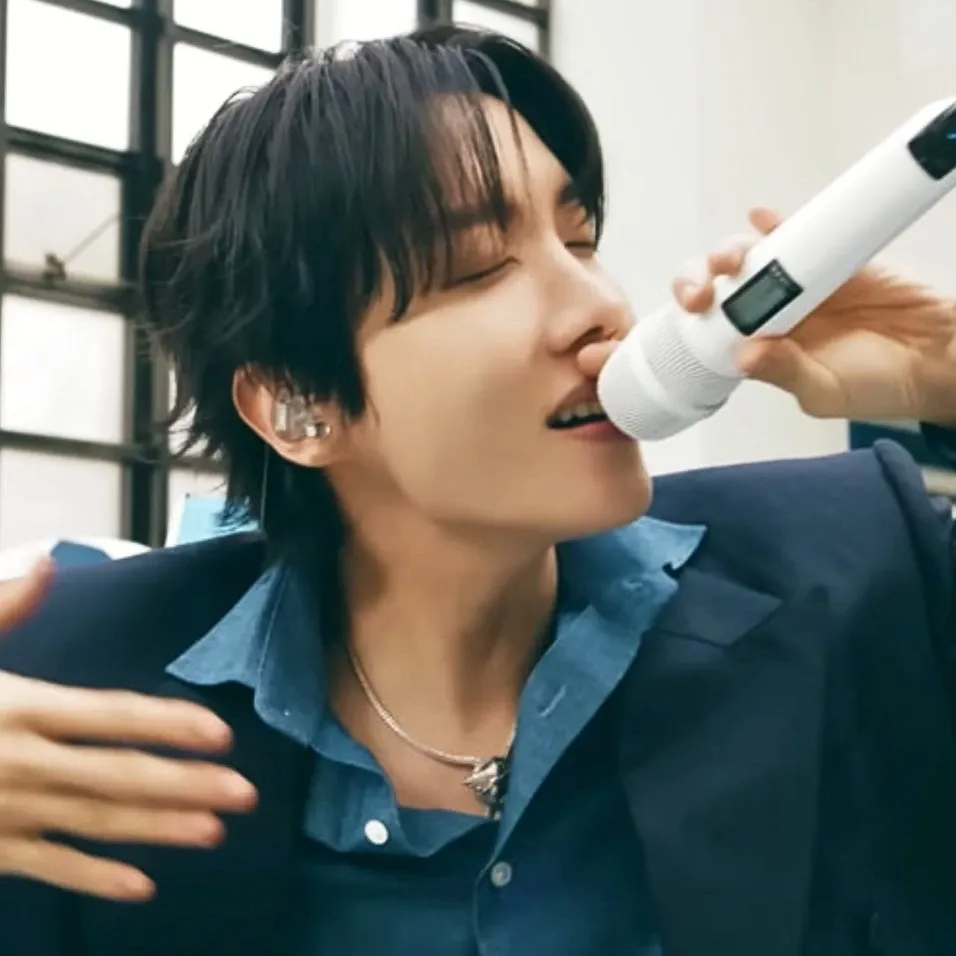 Potret di balik layar j-hope (BTS)