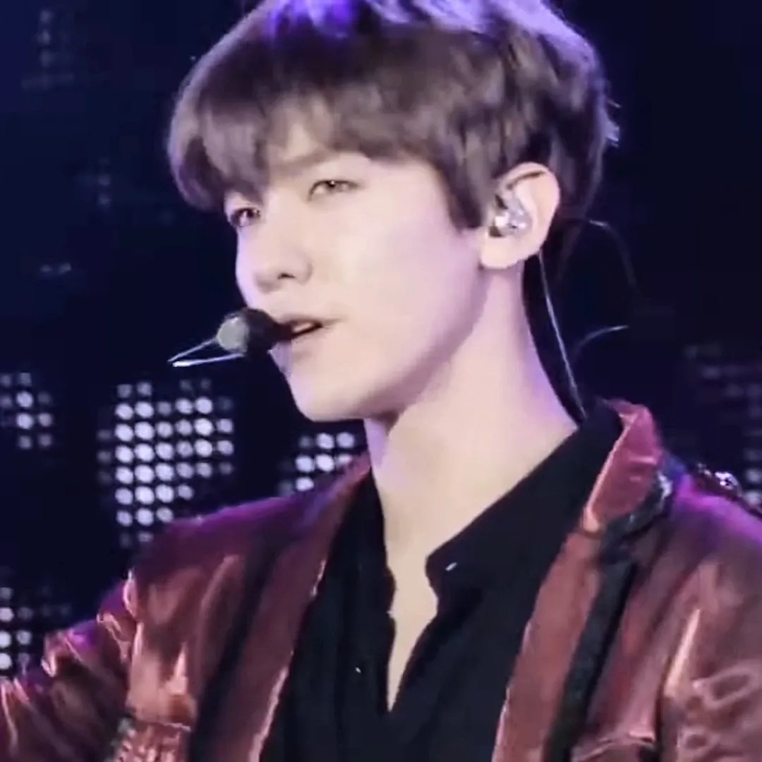 伯賢 (EXO)的最新活動照片