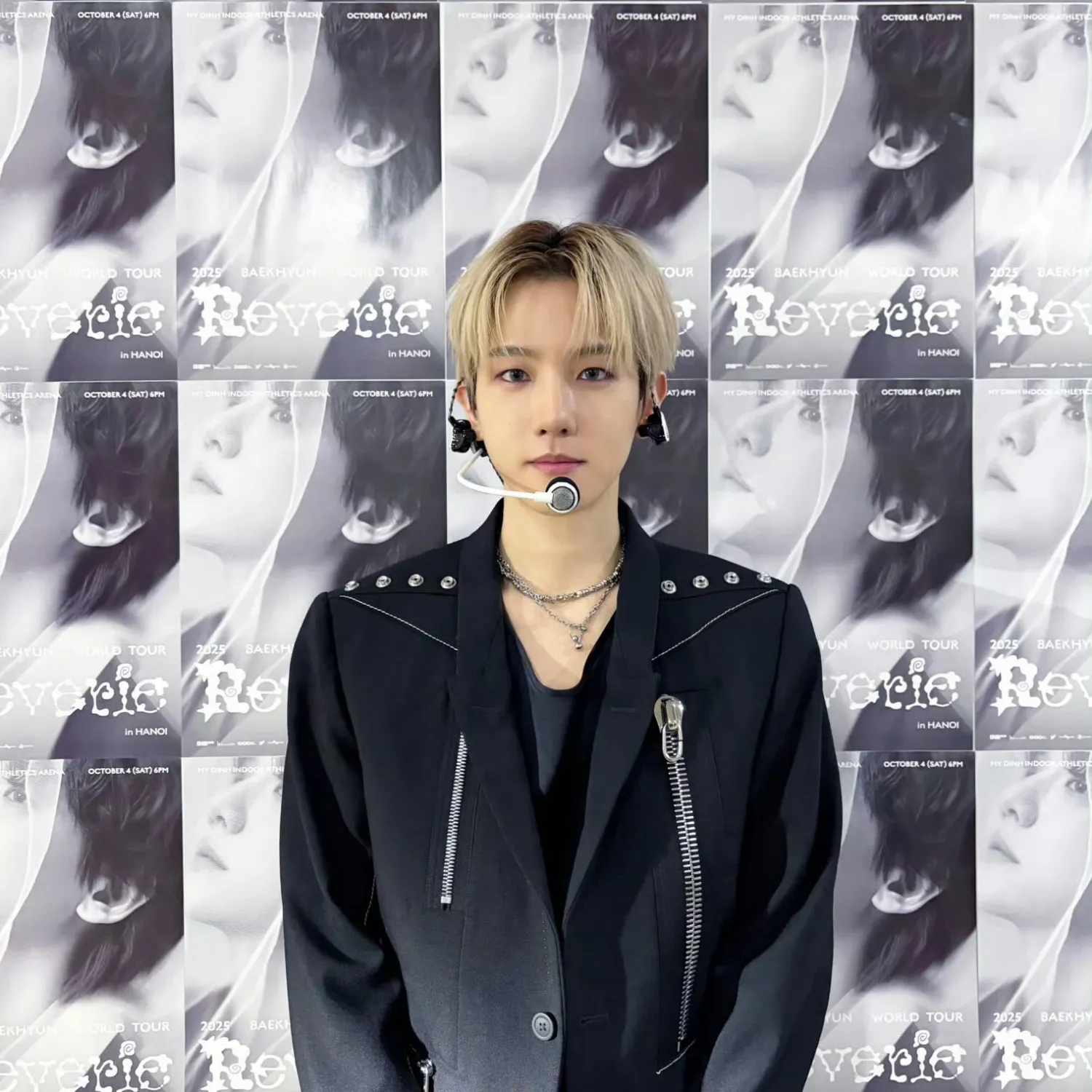 백현 (EXO) 최근 활동샷