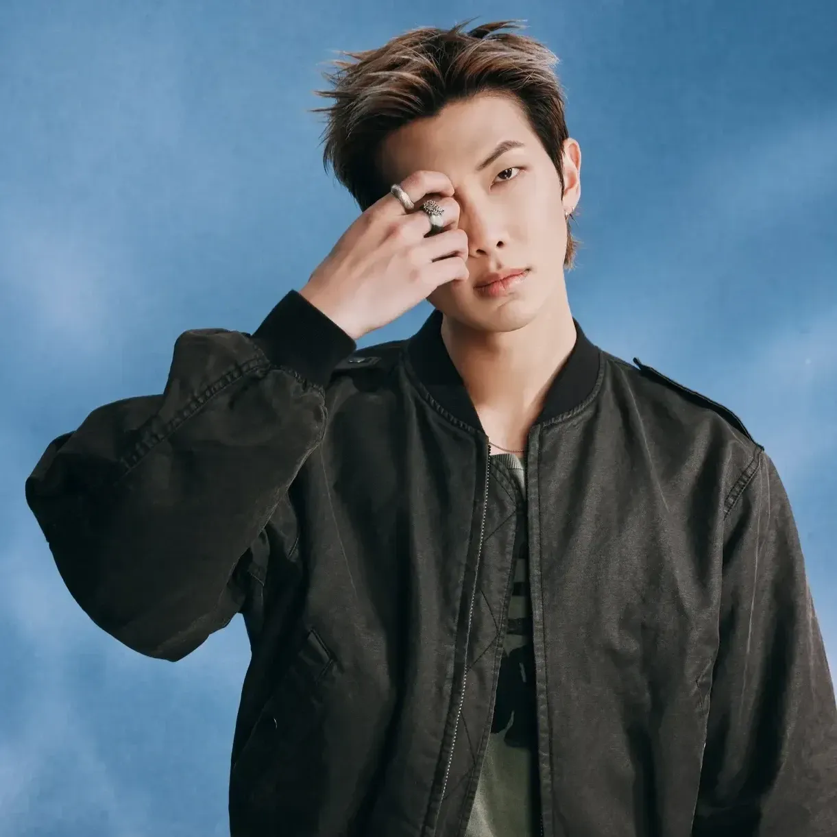 Behind-the-scenes cut of RM (BTS)