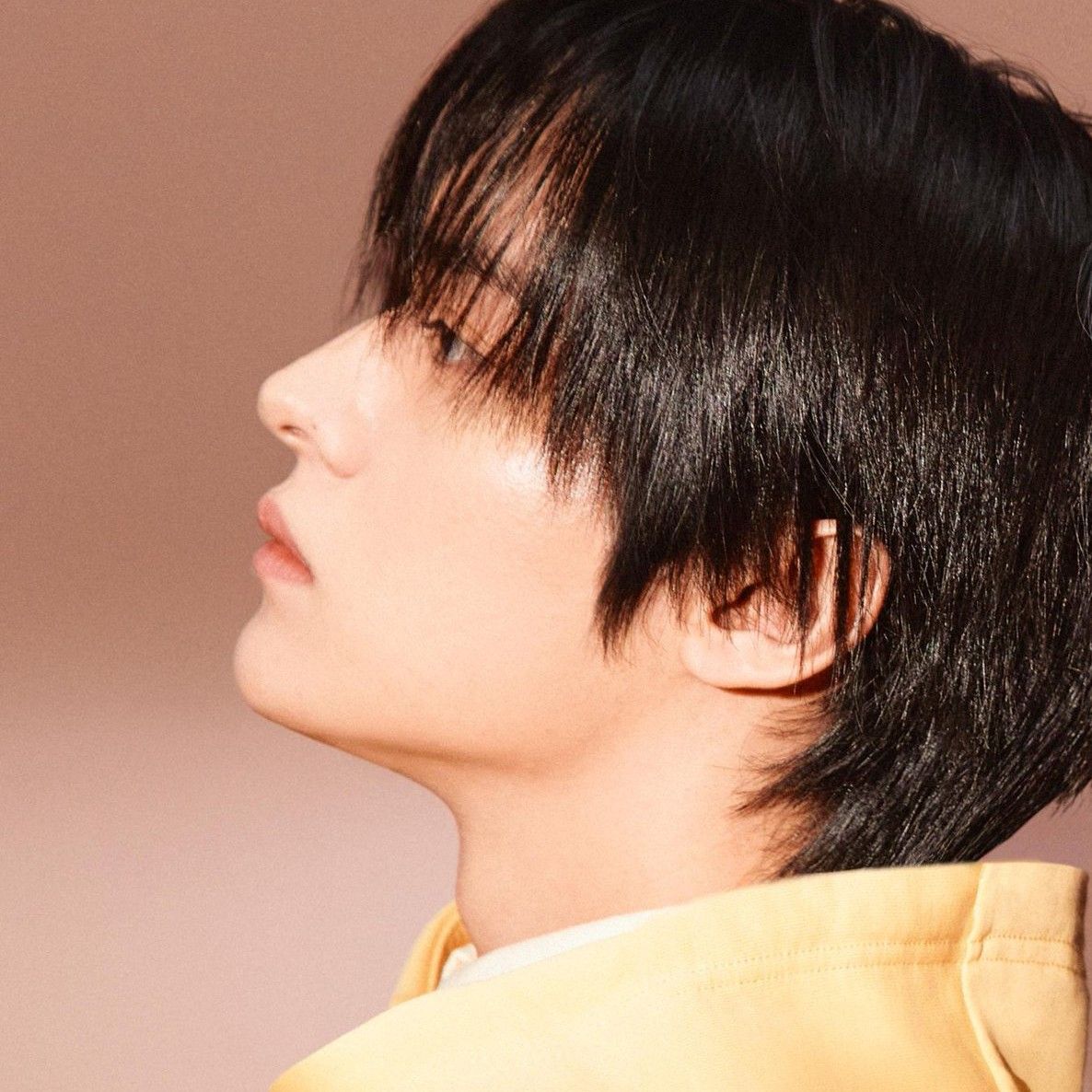 Latest photo of Lee Know (Stray Kids)