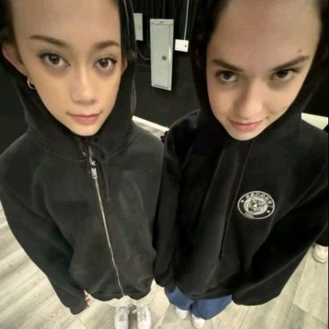 Latest photo of KATSEYE