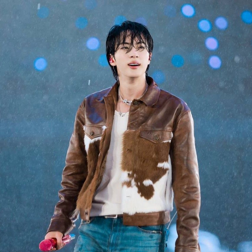 Latest photo of Jin (BTS)