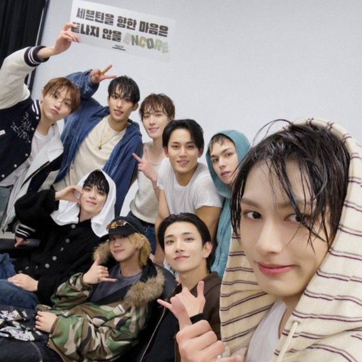 SEVENTEEN的最新照片