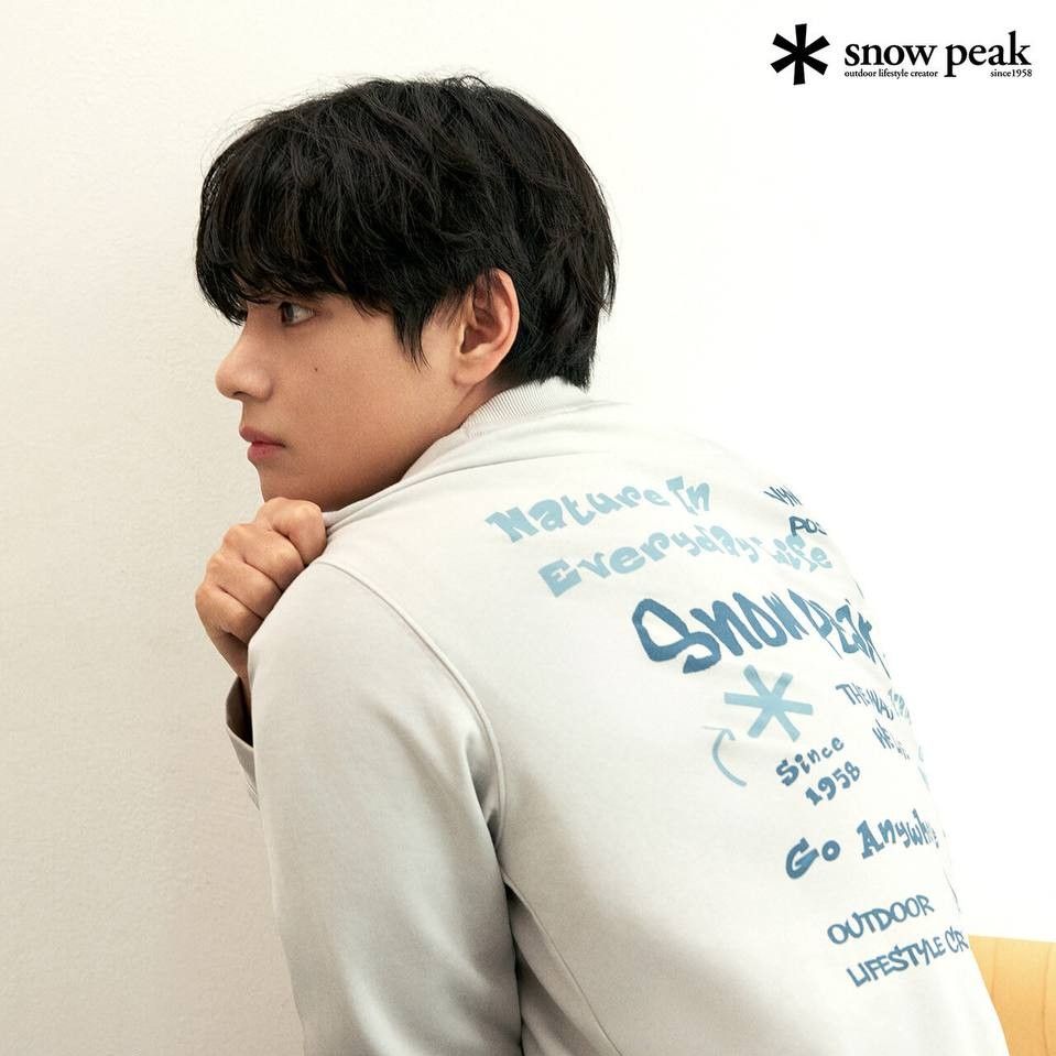 뷔 (방탄소년단) 최근 활동샷