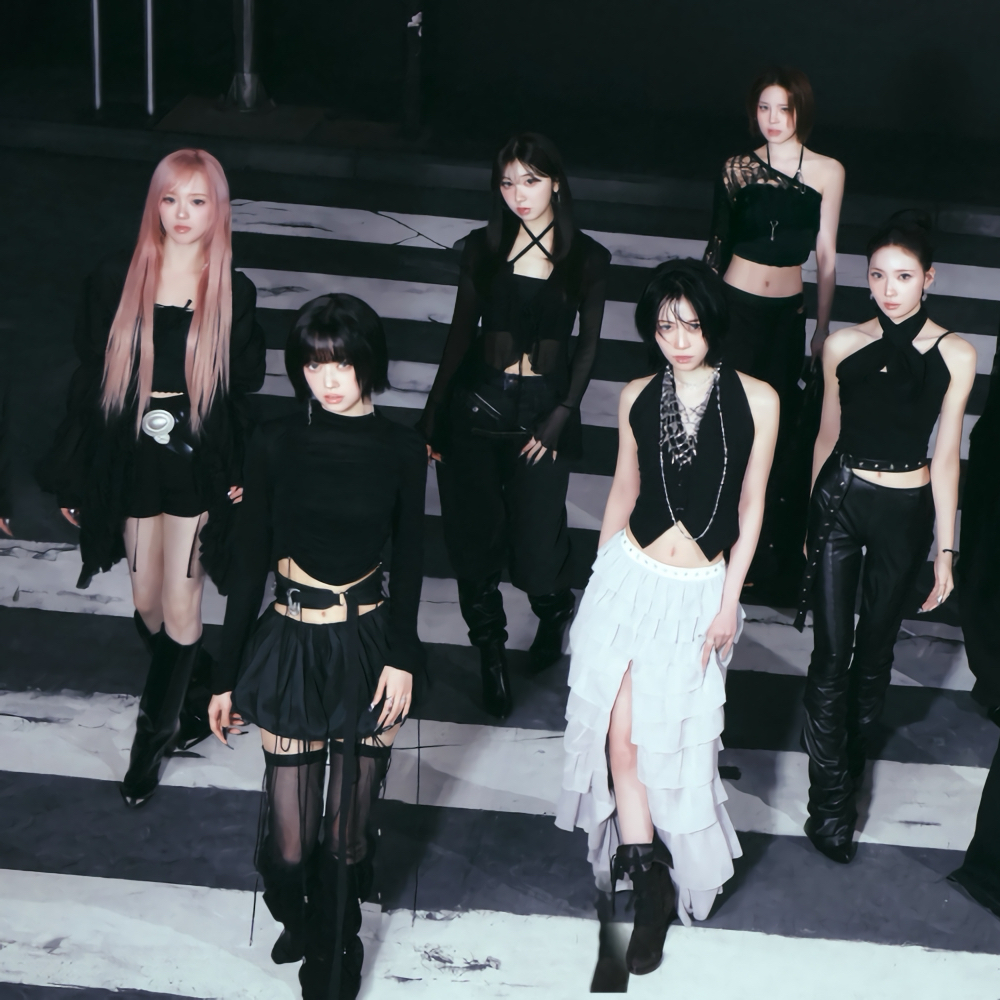 A moment captured by NiziU's fan