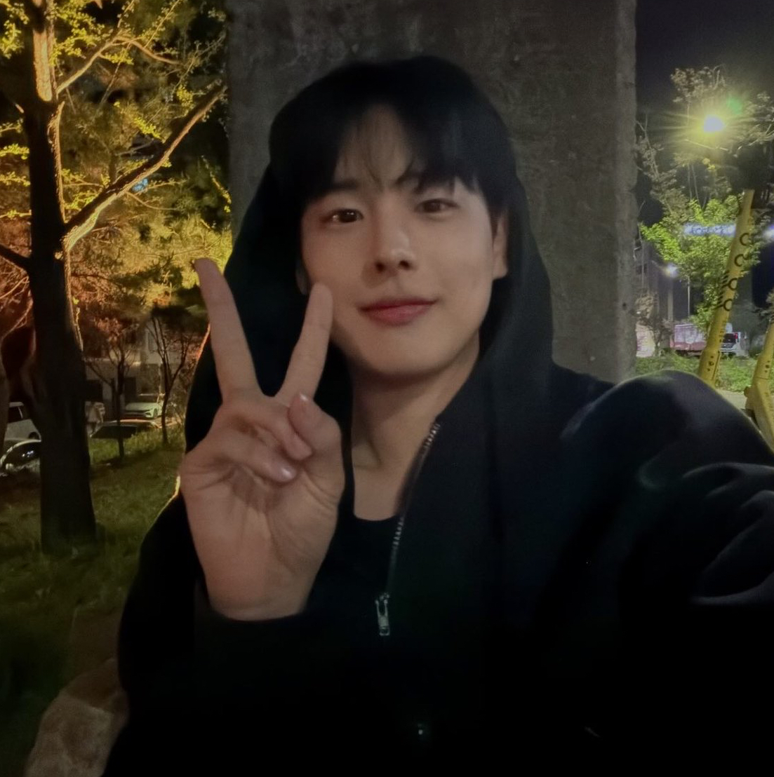 Recent activity shot of Choi Byungchan