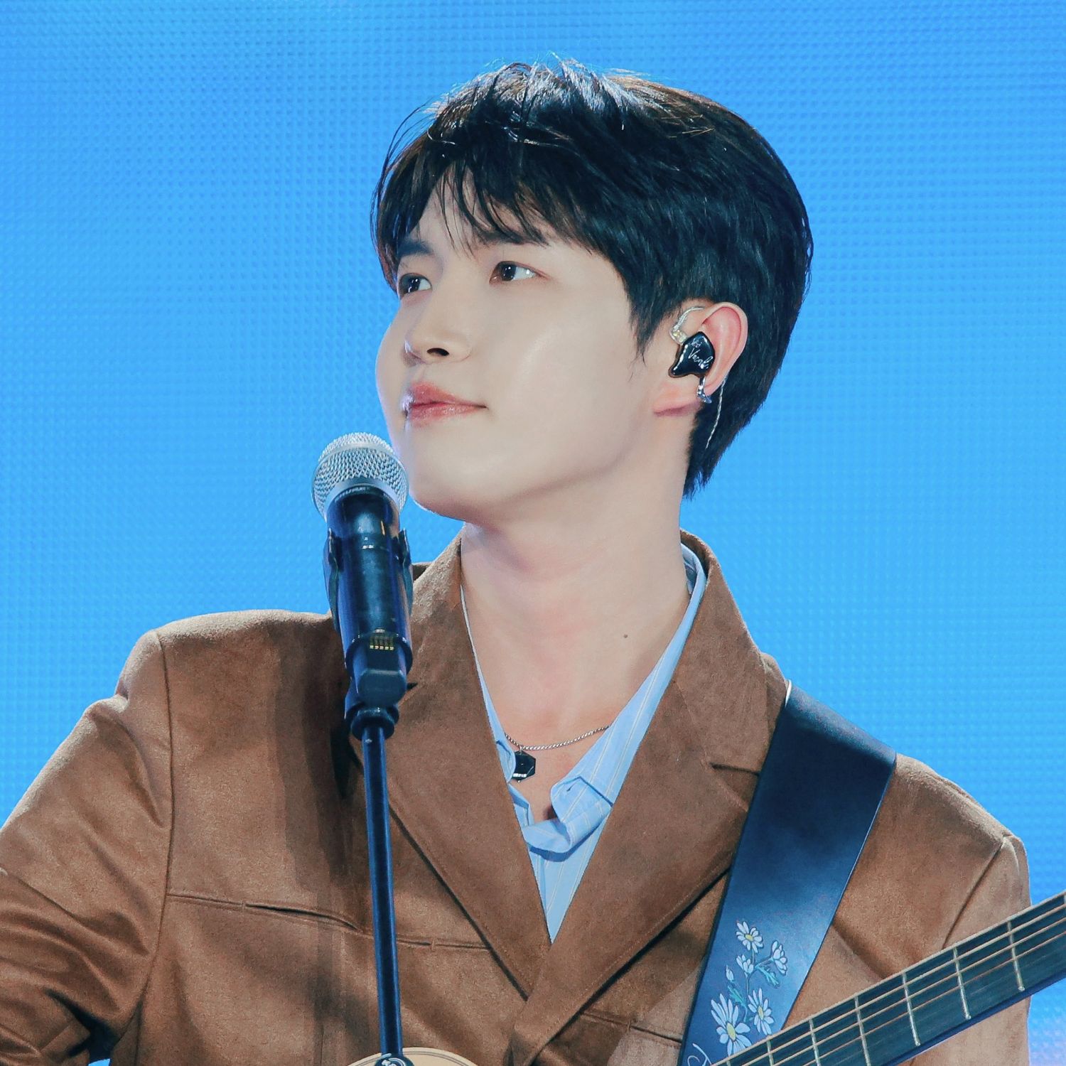 Behind-the-scenes cut of Kim Jaehwan
