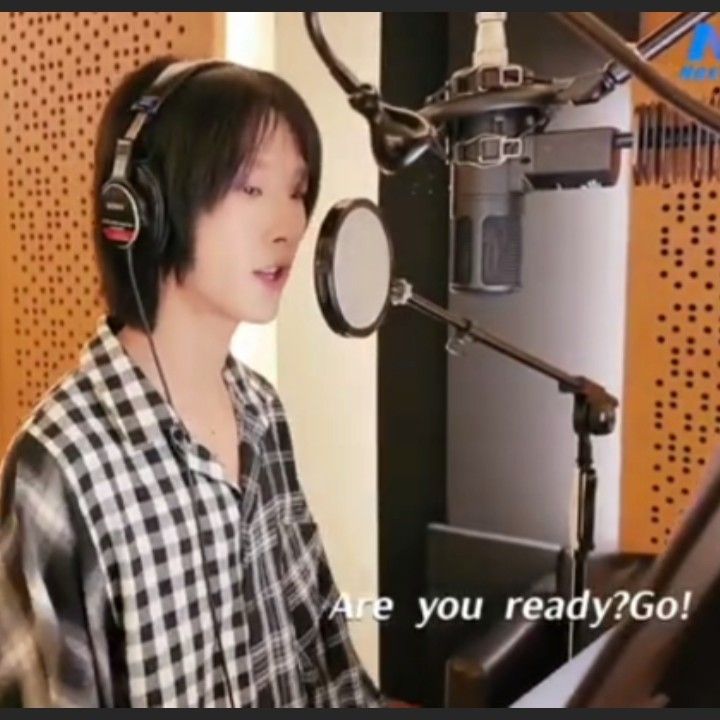 Behind-the-scenes cut of NexT1DE