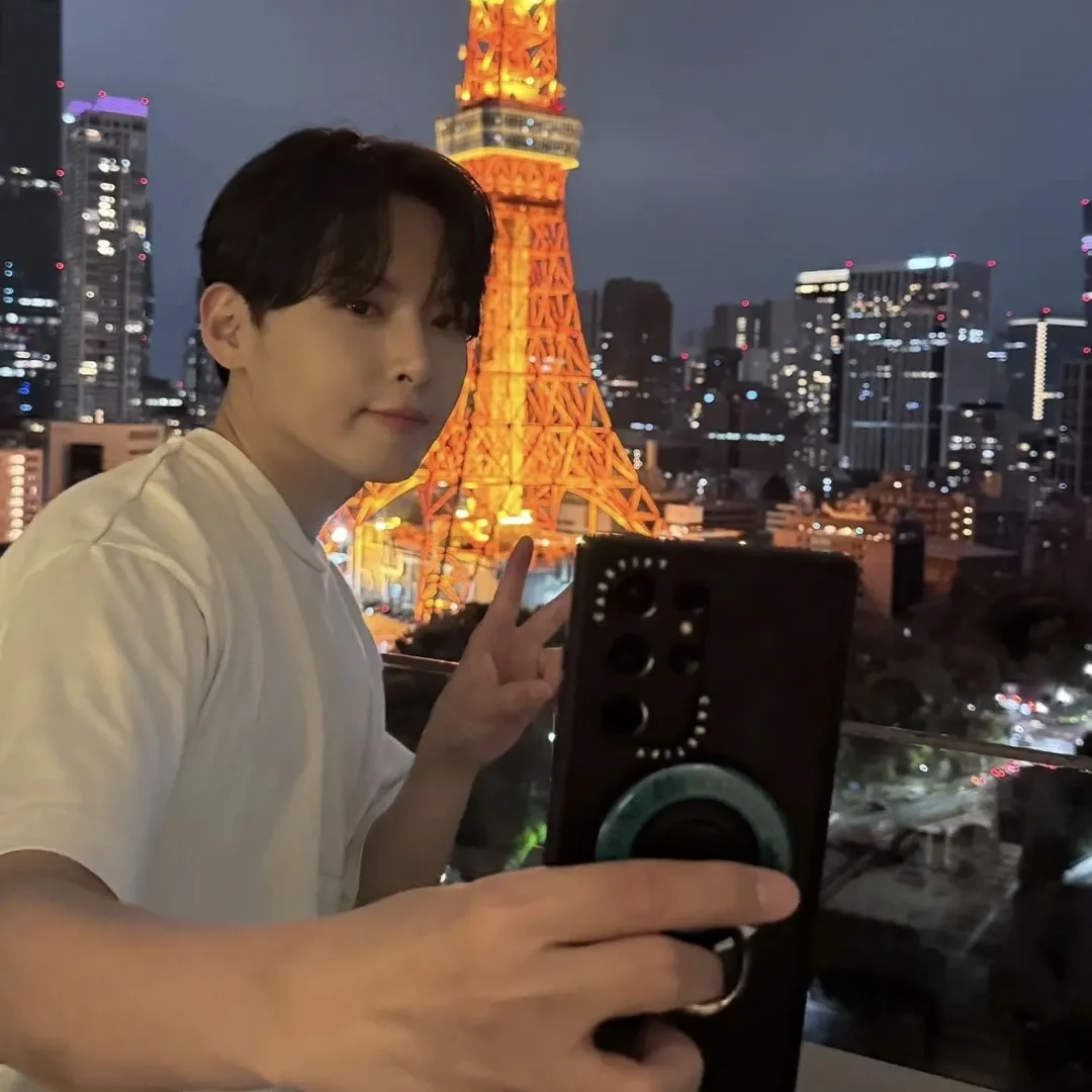 Behind-the-scenes cut of Ryeowook (Super Junior)