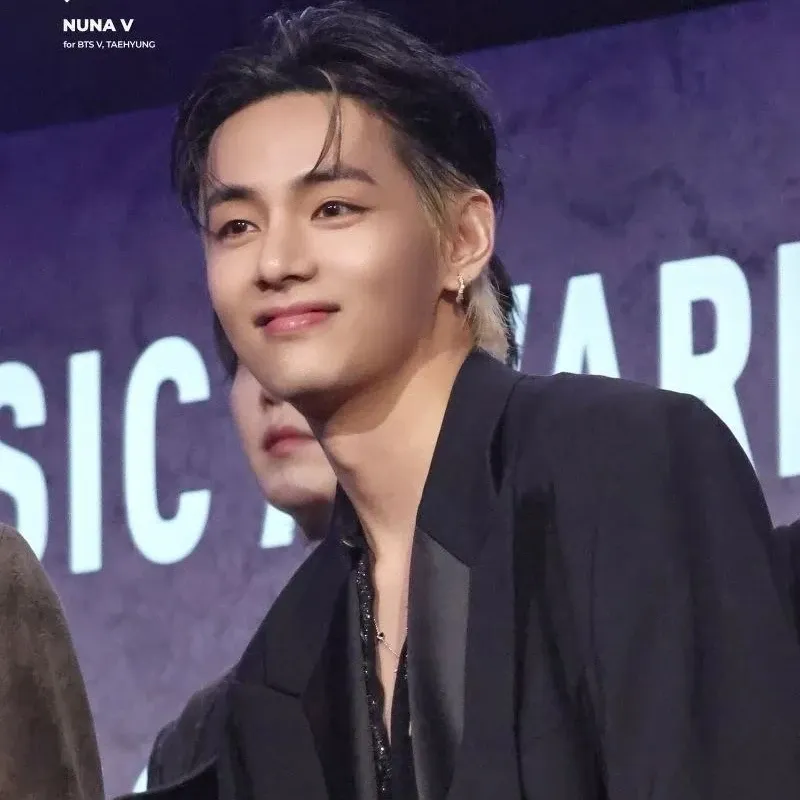 뷔 (방탄소년단) 팬이 찍은 순간