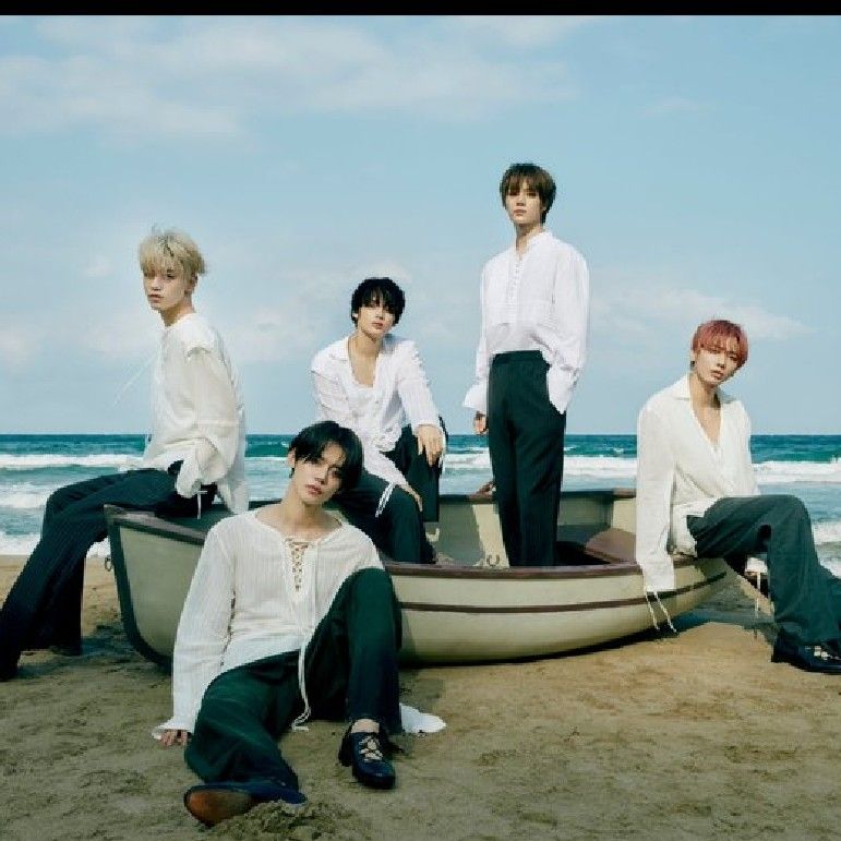 Behind-the-scenes cut of HueningKai (TOMORROW X TOGETHER)