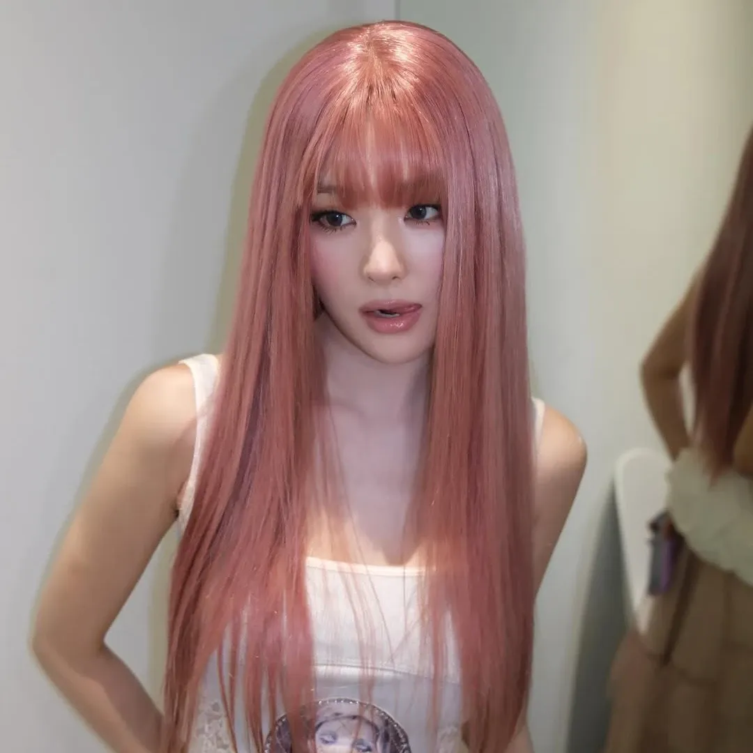 Latest photo of Seulgi (Red Velvet)