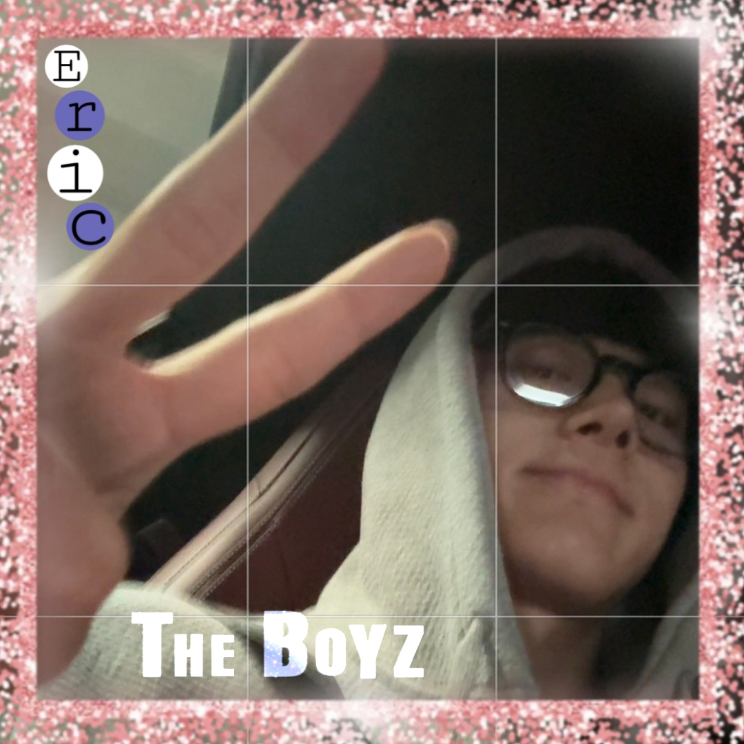 A moment captured by Eric (THE BOYZ)'s fan