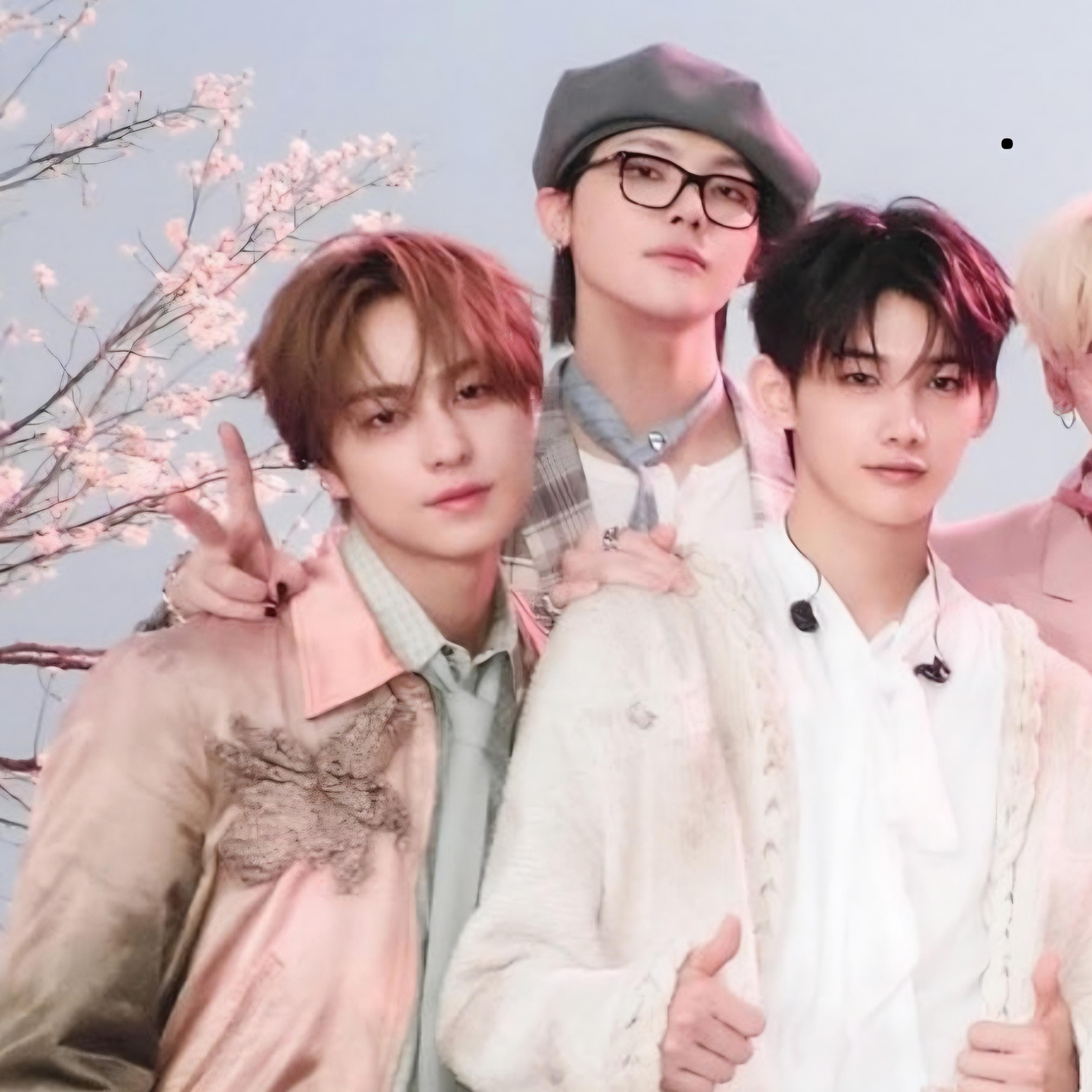 Behind-the-scenes cut of &TEAM