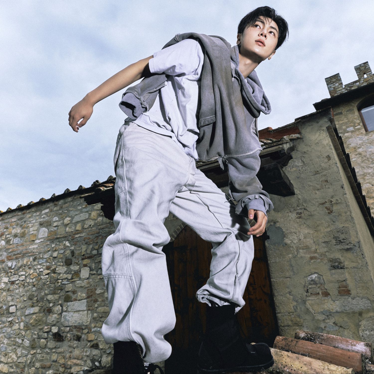 Latest photo of Jay (ENHYPEN)