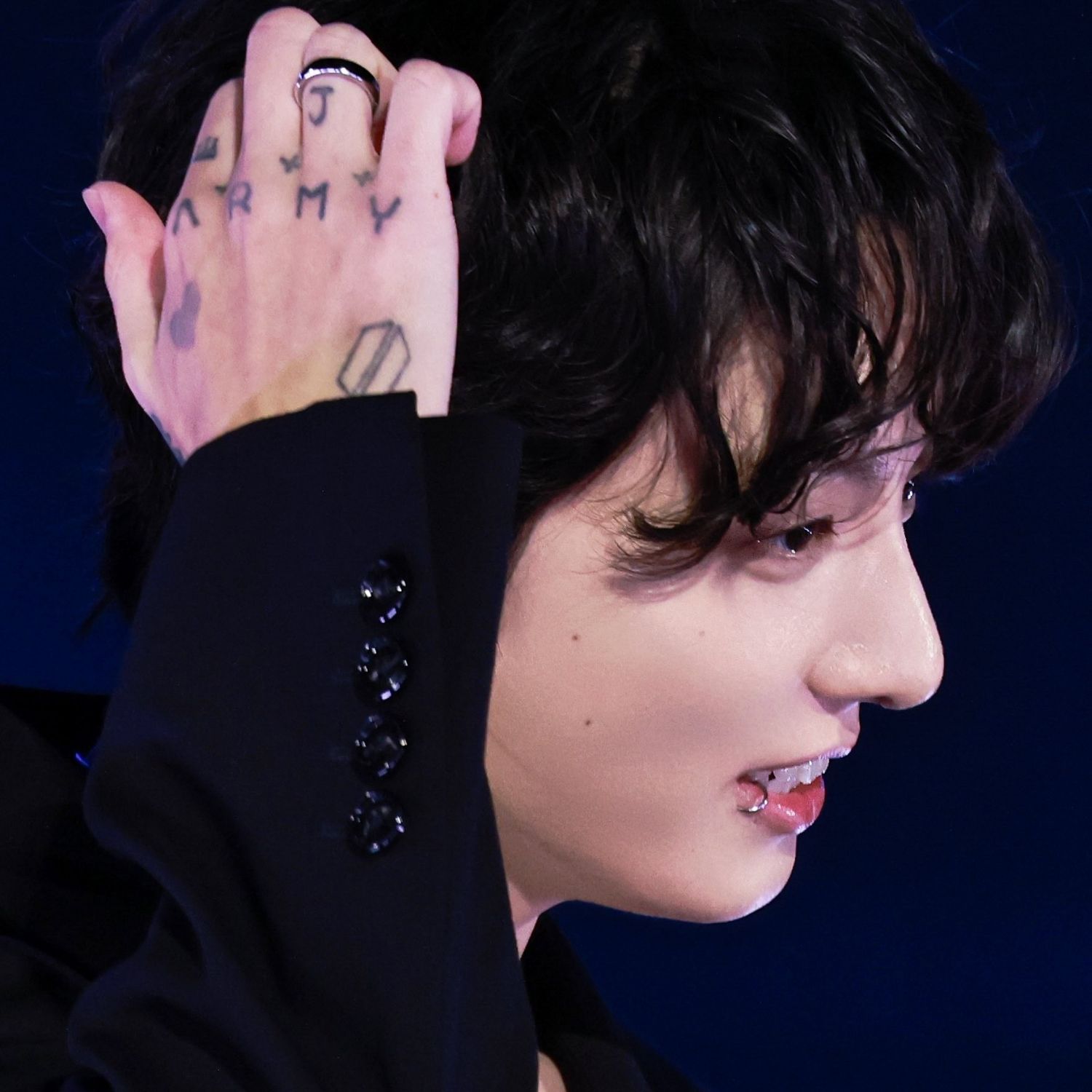 Potret di balik layar BTS