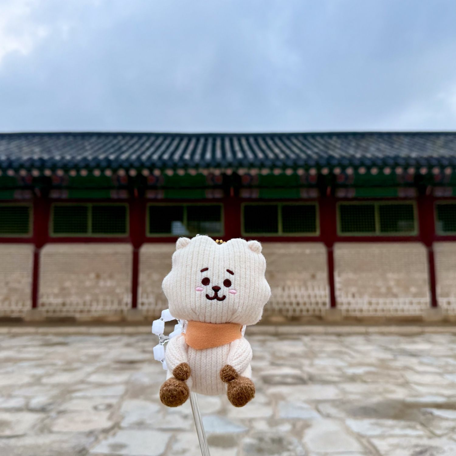 진 (방탄소년단)의 비하인드 컷