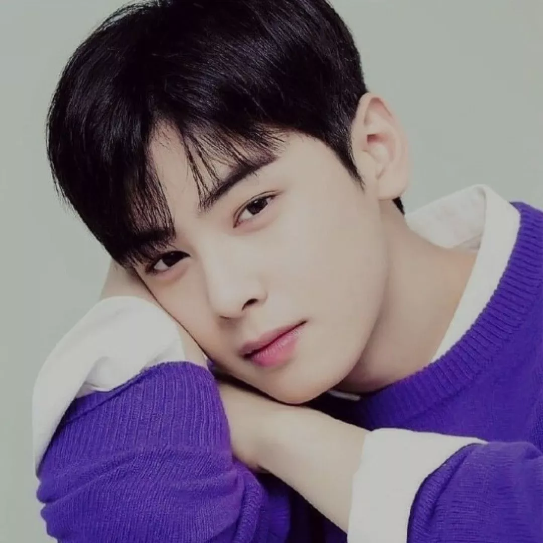 Latest photo of Eunwoo (ASTRO)