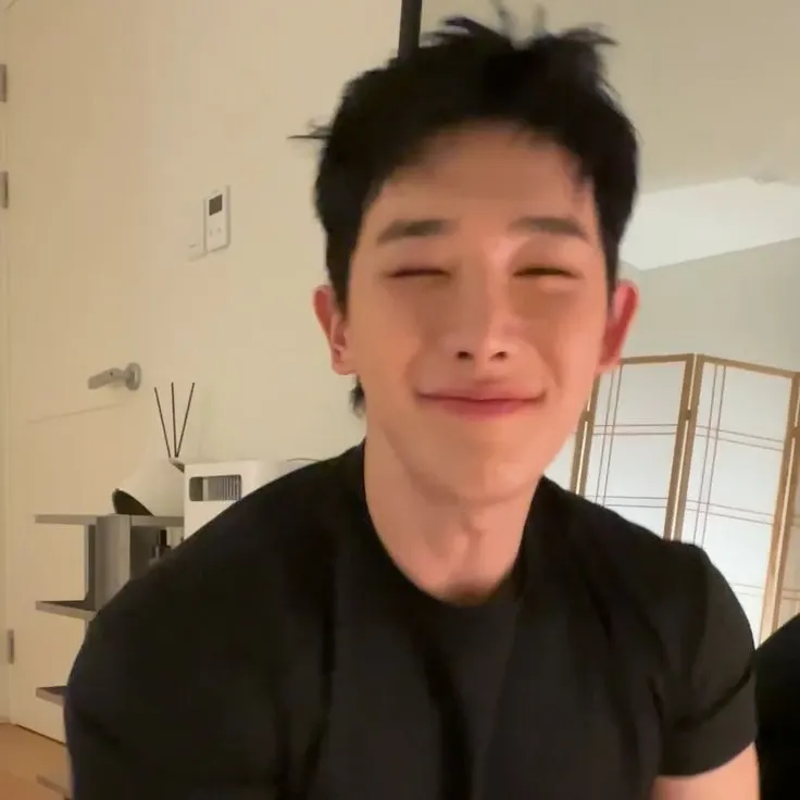 Latest photo of Wonho