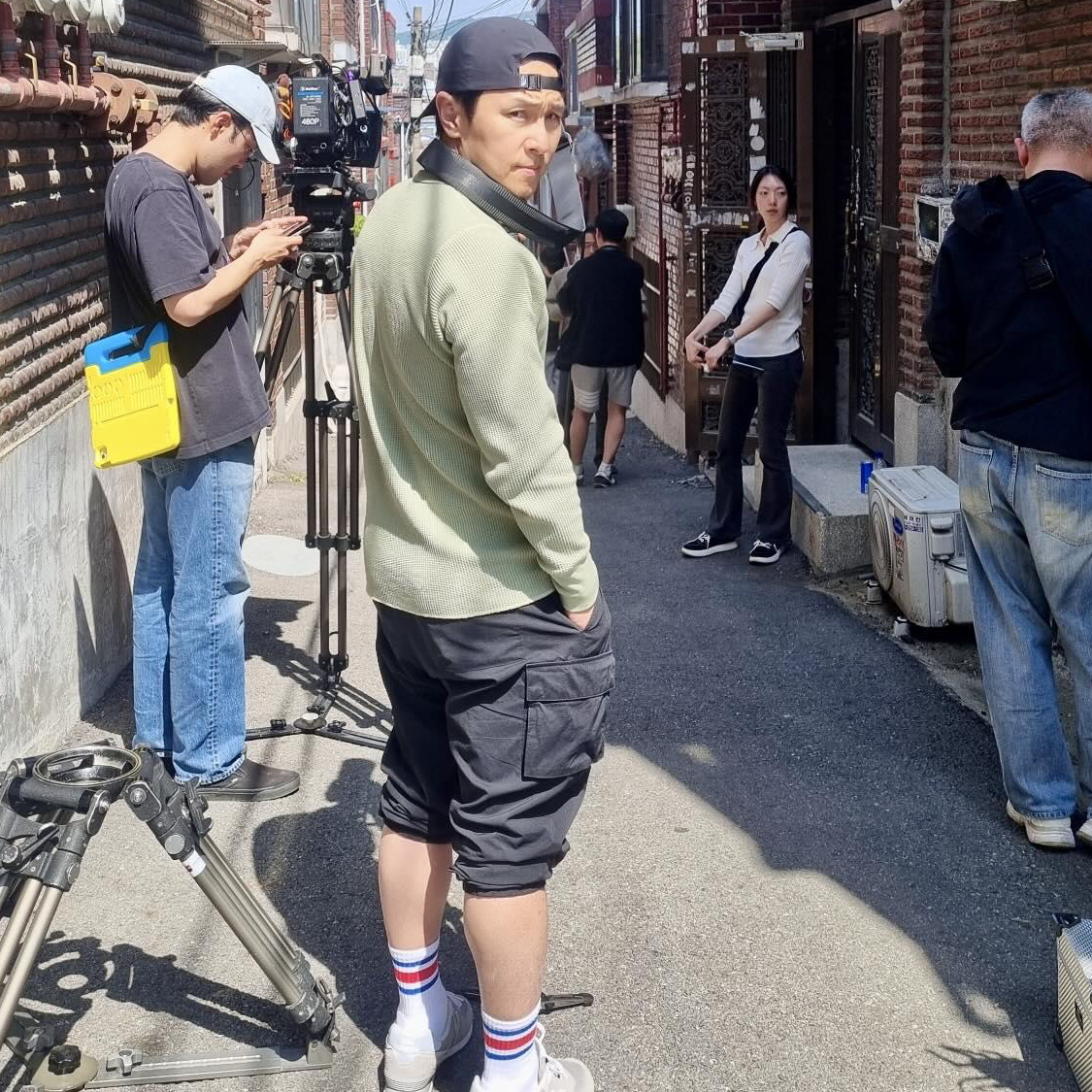 Behind-the-scenes cut of Kim Dongwan (SHINHWA)