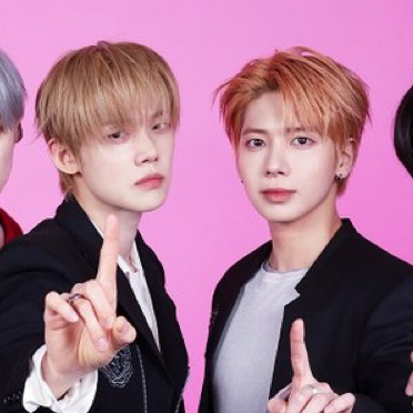 Foto aktivitas terbaru Yeonjun (TOMORROW X TOGETHER)