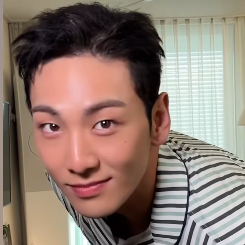 백호의 최신 사진